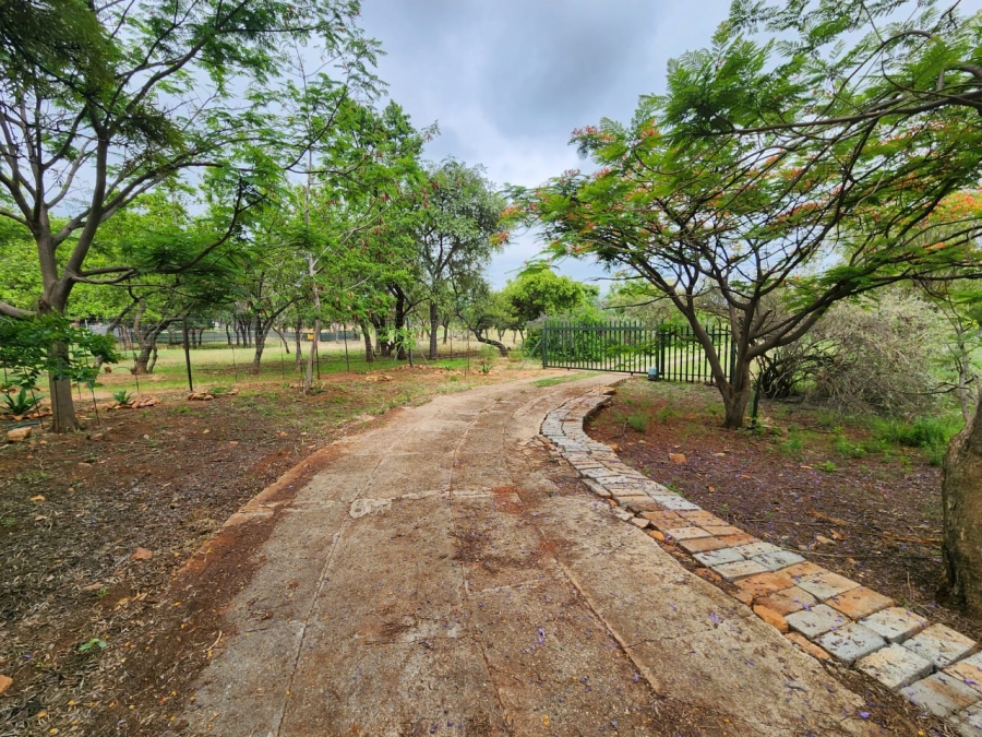 3 Bedroom Property for Sale in Rustenburg Rural North West